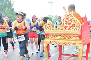 BIB: 4825, 46610
                            <button type="button" onclick="openModal(8796317)" class="btn btn-primary btn-sm float-right btn-popup" data-toggle="modal" data-target=".modal-high-quality">
                        <i class="fas fa-shopping-cart"></i> Add to Cart
                    </button>
                                            <button type="button" onclick="isThisMe(8796317, true)" class="btn btn-success btn-sm float-right btn-popup btn-isme hidden" data-toggle="tooltip" data-placement="bottom" title="นี่คือรูปของคุณใช่ไหม คลิกที่นี่เพื่อเอาเข้าอัลบั้ม">
                        <i class="fas fa-plus"></i> Add to album
                    </button>
                    <button type="button" onclick="isThisMe(8796317, false)" class="btn btn-warning btn-sm float-right btn-popup btn-isnotme hidden">
                        <i class="fas fa-ban"></i> Remove from album
                    </button>