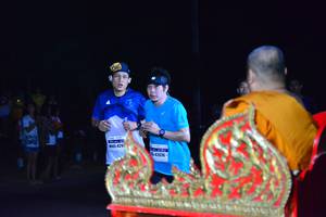 BIB: 426, 42676
                            <button type="button" onclick="openModal(7927561)" class="btn btn-primary btn-sm float-right btn-popup" data-toggle="modal" data-target=".modal-high-quality">
                        <i class="fas fa-shopping-cart"></i> Add to Cart
                    </button>
                                            <button type="button" onclick="isThisMe(7927561, true)" class="btn btn-success btn-sm float-right btn-popup btn-isme hidden" data-toggle="tooltip" data-placement="bottom" title="นี่คือรูปของคุณใช่ไหม คลิกที่นี่เพื่อเอาเข้าอัลบั้ม">
                        <i class="fas fa-plus"></i> Add to album
                    </button>
                    <button type="button" onclick="isThisMe(7927561, false)" class="btn btn-warning btn-sm float-right btn-popup btn-isnotme hidden">
                        <i class="fas fa-ban"></i> Remove from album
                    </button>