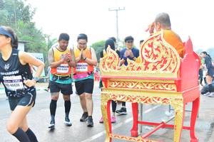 BIB: 42553, 41113, 40430
                            <button type="button" onclick="openModal(8795789)" class="btn btn-primary btn-sm float-right btn-popup" data-toggle="modal" data-target=".modal-high-quality">
                        <i class="fas fa-shopping-cart"></i> Add to Cart
                    </button>
                                            <button type="button" onclick="isThisMe(8795789, true)" class="btn btn-success btn-sm float-right btn-popup btn-isme hidden" data-toggle="tooltip" data-placement="bottom" title="นี่คือรูปของคุณใช่ไหม คลิกที่นี่เพื่อเอาเข้าอัลบั้ม">
                        <i class="fas fa-plus"></i> Add to album
                    </button>
                    <button type="button" onclick="isThisMe(8795789, false)" class="btn btn-warning btn-sm float-right btn-popup btn-isnotme hidden">
                        <i class="fas fa-ban"></i> Remove from album
                    </button>
