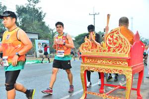 BIB: 41842
                            <button type="button" onclick="openModal(8774372)" class="btn btn-primary btn-sm float-right btn-popup" data-toggle="modal" data-target=".modal-high-quality">
                        <i class="fas fa-shopping-cart"></i> Add to Cart
                    </button>
                                            <button type="button" onclick="isThisMe(8774372, true)" class="btn btn-success btn-sm float-right btn-popup btn-isme hidden" data-toggle="tooltip" data-placement="bottom" title="นี่คือรูปของคุณใช่ไหม คลิกที่นี่เพื่อเอาเข้าอัลบั้ม">
                        <i class="fas fa-plus"></i> Add to album
                    </button>
                    <button type="button" onclick="isThisMe(8774372, false)" class="btn btn-warning btn-sm float-right btn-popup btn-isnotme hidden">
                        <i class="fas fa-ban"></i> Remove from album
                    </button>