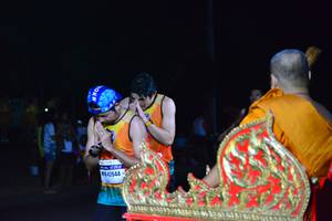 BIB: 42644
                            <button type="button" onclick="openModal(7925043)" class="btn btn-primary btn-sm float-right btn-popup" data-toggle="modal" data-target=".modal-high-quality">
                        <i class="fas fa-shopping-cart"></i> Add to Cart
                    </button>
                                            <button type="button" onclick="isThisMe(7925043, true)" class="btn btn-success btn-sm float-right btn-popup btn-isme hidden" data-toggle="tooltip" data-placement="bottom" title="นี่คือรูปของคุณใช่ไหม คลิกที่นี่เพื่อเอาเข้าอัลบั้ม">
                        <i class="fas fa-plus"></i> Add to album
                    </button>
                    <button type="button" onclick="isThisMe(7925043, false)" class="btn btn-warning btn-sm float-right btn-popup btn-isnotme hidden">
                        <i class="fas fa-ban"></i> Remove from album
                    </button>