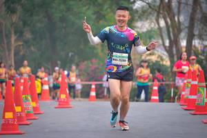 BIB: 186, 25289
                            <button type="button" onclick="openModal(9807388)" class="btn btn-primary btn-sm float-right btn-popup" data-toggle="modal" data-target=".modal-high-quality">
                        <i class="fas fa-shopping-cart"></i> Add to Cart
                    </button>
                                            <button type="button" onclick="isThisMe(9807388, true)" class="btn btn-success btn-sm float-right btn-popup btn-isme hidden" data-toggle="tooltip" data-placement="bottom" title="นี่คือรูปของคุณใช่ไหม คลิกที่นี่เพื่อเอาเข้าอัลบั้ม">
                        <i class="fas fa-plus"></i> Add to album
                    </button>
                    <button type="button" onclick="isThisMe(9807388, false)" class="btn btn-warning btn-sm float-right btn-popup btn-isnotme hidden">
                        <i class="fas fa-ban"></i> Remove from album
                    </button>