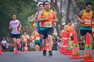 BIB: 17127, 26523
                            <button type="button" onclick="openModal(9805155)" class="btn btn-primary btn-sm float-right btn-popup" data-toggle="modal" data-target=".modal-high-quality">
                        <i class="fas fa-shopping-cart"></i> Add to Cart
                    </button>
                                            <button type="button" onclick="isThisMe(9805155, true)" class="btn btn-success btn-sm float-right btn-popup btn-isme hidden" data-toggle="tooltip" data-placement="bottom" title="นี่คือรูปของคุณใช่ไหม คลิกที่นี่เพื่อเอาเข้าอัลบั้ม">
                        <i class="fas fa-plus"></i> Add to album
                    </button>
                    <button type="button" onclick="isThisMe(9805155, false)" class="btn btn-warning btn-sm float-right btn-popup btn-isnotme hidden">
                        <i class="fas fa-ban"></i> Remove from album
                    </button>