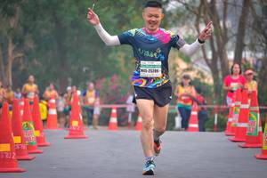 BIB: 25289
                            <button type="button" onclick="openModal(9807390)" class="btn btn-primary btn-sm float-right btn-popup" data-toggle="modal" data-target=".modal-high-quality">
                        <i class="fas fa-shopping-cart"></i> Add to Cart
                    </button>
                                            <button type="button" onclick="isThisMe(9807390, true)" class="btn btn-success btn-sm float-right btn-popup btn-isme hidden" data-toggle="tooltip" data-placement="bottom" title="นี่คือรูปของคุณใช่ไหม คลิกที่นี่เพื่อเอาเข้าอัลบั้ม">
                        <i class="fas fa-plus"></i> Add to album
                    </button>
                    <button type="button" onclick="isThisMe(9807390, false)" class="btn btn-warning btn-sm float-right btn-popup btn-isnotme hidden">
                        <i class="fas fa-ban"></i> Remove from album
                    </button>