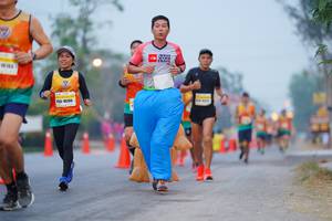 BIB: 10205
                            <button type="button" onclick="openModal(8081882)" class="btn btn-primary btn-sm float-right btn-popup" data-toggle="modal" data-target=".modal-high-quality">
                        <i class="fas fa-shopping-cart"></i> Add to Cart
                    </button>
                                            <button type="button" onclick="isThisMe(8081882, true)" class="btn btn-success btn-sm float-right btn-popup btn-isme hidden" data-toggle="tooltip" data-placement="bottom" title="นี่คือรูปของคุณใช่ไหม คลิกที่นี่เพื่อเอาเข้าอัลบั้ม">
                        <i class="fas fa-plus"></i> Add to album
                    </button>
                    <button type="button" onclick="isThisMe(8081882, false)" class="btn btn-warning btn-sm float-right btn-popup btn-isnotme hidden">
                        <i class="fas fa-ban"></i> Remove from album
                    </button>