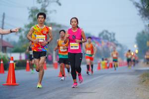 BIB: 463
                            <button type="button" onclick="openModal(8005971)" class="btn btn-primary btn-sm float-right btn-popup" data-toggle="modal" data-target=".modal-high-quality">
                        <i class="fas fa-shopping-cart"></i> Add to Cart
                    </button>
                                            <button type="button" onclick="isThisMe(8005971, true)" class="btn btn-success btn-sm float-right btn-popup btn-isme hidden" data-toggle="tooltip" data-placement="bottom" title="นี่คือรูปของคุณใช่ไหม คลิกที่นี่เพื่อเอาเข้าอัลบั้ม">
                        <i class="fas fa-plus"></i> Add to album
                    </button>
                    <button type="button" onclick="isThisMe(8005971, false)" class="btn btn-warning btn-sm float-right btn-popup btn-isnotme hidden">
                        <i class="fas fa-ban"></i> Remove from album
                    </button>