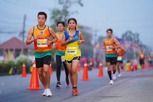 BIB: 10309, 16803
                            <button type="button" onclick="openModal(7990133)" class="btn btn-primary btn-sm float-right btn-popup" data-toggle="modal" data-target=".modal-high-quality">
                        <i class="fas fa-shopping-cart"></i> Add to Cart
                    </button>
                                            <button type="button" onclick="isThisMe(7990133, true)" class="btn btn-success btn-sm float-right btn-popup btn-isme hidden" data-toggle="tooltip" data-placement="bottom" title="นี่คือรูปของคุณใช่ไหม คลิกที่นี่เพื่อเอาเข้าอัลบั้ม">
                        <i class="fas fa-plus"></i> Add to album
                    </button>
                    <button type="button" onclick="isThisMe(7990133, false)" class="btn btn-warning btn-sm float-right btn-popup btn-isnotme hidden">
                        <i class="fas fa-ban"></i> Remove from album
                    </button>