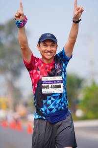 BIB: 421992, 40800
                            <button type="button" onclick="openModal(7780880)" class="btn btn-primary btn-sm float-right btn-popup" data-toggle="modal" data-target=".modal-high-quality">
                        <i class="fas fa-shopping-cart"></i> Add to Cart
                    </button>
                                            <button type="button" onclick="isThisMe(7780880, true)" class="btn btn-success btn-sm float-right btn-popup btn-isme hidden" data-toggle="tooltip" data-placement="bottom" title="นี่คือรูปของคุณใช่ไหม คลิกที่นี่เพื่อเอาเข้าอัลบั้ม">
                        <i class="fas fa-plus"></i> Add to album
                    </button>
                    <button type="button" onclick="isThisMe(7780880, false)" class="btn btn-warning btn-sm float-right btn-popup btn-isnotme hidden">
                        <i class="fas fa-ban"></i> Remove from album
                    </button>