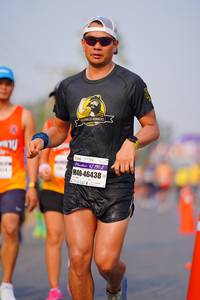 BIB: 2192, 46438
                            <button type="button" onclick="openModal(8910252)" class="btn btn-primary btn-sm float-right btn-popup" data-toggle="modal" data-target=".modal-high-quality">
                        <i class="fas fa-shopping-cart"></i> Add to Cart
                    </button>
                                            <button type="button" onclick="isThisMe(8910252, true)" class="btn btn-success btn-sm float-right btn-popup btn-isme hidden" data-toggle="tooltip" data-placement="bottom" title="นี่คือรูปของคุณใช่ไหม คลิกที่นี่เพื่อเอาเข้าอัลบั้ม">
                        <i class="fas fa-plus"></i> Add to album
                    </button>
                    <button type="button" onclick="isThisMe(8910252, false)" class="btn btn-warning btn-sm float-right btn-popup btn-isnotme hidden">
                        <i class="fas fa-ban"></i> Remove from album
                    </button>