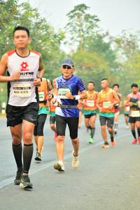 BIB: 42475, 258
                            <button type="button" onclick="openModal(10257385)" class="btn btn-primary btn-sm float-right btn-popup" data-toggle="modal" data-target=".modal-high-quality">
                        <i class="fas fa-shopping-cart"></i> Add to Cart
                    </button>
                                            <button type="button" onclick="isThisMe(10257385, true)" class="btn btn-success btn-sm float-right btn-popup btn-isme hidden" data-toggle="tooltip" data-placement="bottom" title="นี่คือรูปของคุณใช่ไหม คลิกที่นี่เพื่อเอาเข้าอัลบั้ม">
                        <i class="fas fa-plus"></i> Add to album
                    </button>
                    <button type="button" onclick="isThisMe(10257385, false)" class="btn btn-warning btn-sm float-right btn-popup btn-isnotme hidden">
                        <i class="fas fa-ban"></i> Remove from album
                    </button>