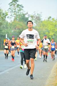 BIB: 26633
                            <button type="button" onclick="openModal(9903103)" class="btn btn-primary btn-sm float-right btn-popup" data-toggle="modal" data-target=".modal-high-quality">
                        <i class="fas fa-shopping-cart"></i> Add to Cart
                    </button>
                                            <button type="button" onclick="isThisMe(9903103, true)" class="btn btn-success btn-sm float-right btn-popup btn-isme hidden" data-toggle="tooltip" data-placement="bottom" title="นี่คือรูปของคุณใช่ไหม คลิกที่นี่เพื่อเอาเข้าอัลบั้ม">
                        <i class="fas fa-plus"></i> Add to album
                    </button>
                    <button type="button" onclick="isThisMe(9903103, false)" class="btn btn-warning btn-sm float-right btn-popup btn-isnotme hidden">
                        <i class="fas fa-ban"></i> Remove from album
                    </button>