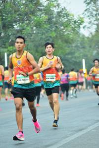 BIB: 26600, 25520
                            <button type="button" onclick="openModal(9936197)" class="btn btn-primary btn-sm float-right btn-popup" data-toggle="modal" data-target=".modal-high-quality">
                        <i class="fas fa-shopping-cart"></i> Add to Cart
                    </button>
                                            <button type="button" onclick="isThisMe(9936197, true)" class="btn btn-success btn-sm float-right btn-popup btn-isme hidden" data-toggle="tooltip" data-placement="bottom" title="นี่คือรูปของคุณใช่ไหม คลิกที่นี่เพื่อเอาเข้าอัลบั้ม">
                        <i class="fas fa-plus"></i> Add to album
                    </button>
                    <button type="button" onclick="isThisMe(9936197, false)" class="btn btn-warning btn-sm float-right btn-popup btn-isnotme hidden">
                        <i class="fas fa-ban"></i> Remove from album
                    </button>