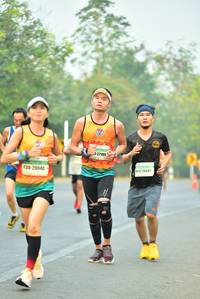 BIB: 27105, 20040, 26889
                            <button type="button" onclick="openModal(10251159)" class="btn btn-primary btn-sm float-right btn-popup" data-toggle="modal" data-target=".modal-high-quality">
                        <i class="fas fa-shopping-cart"></i> Add to Cart
                    </button>
                                            <button type="button" onclick="isThisMe(10251159, true)" class="btn btn-success btn-sm float-right btn-popup btn-isme hidden" data-toggle="tooltip" data-placement="bottom" title="นี่คือรูปของคุณใช่ไหม คลิกที่นี่เพื่อเอาเข้าอัลบั้ม">
                        <i class="fas fa-plus"></i> Add to album
                    </button>
                    <button type="button" onclick="isThisMe(10251159, false)" class="btn btn-warning btn-sm float-right btn-popup btn-isnotme hidden">
                        <i class="fas fa-ban"></i> Remove from album
                    </button>
