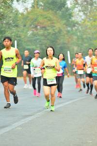 BIB: 21143
                            <button type="button" onclick="openModal(10252603)" class="btn btn-primary btn-sm float-right btn-popup" data-toggle="modal" data-target=".modal-high-quality">
                        <i class="fas fa-shopping-cart"></i> Add to Cart
                    </button>
                                            <button type="button" onclick="isThisMe(10252603, true)" class="btn btn-success btn-sm float-right btn-popup btn-isme hidden" data-toggle="tooltip" data-placement="bottom" title="นี่คือรูปของคุณใช่ไหม คลิกที่นี่เพื่อเอาเข้าอัลบั้ม">
                        <i class="fas fa-plus"></i> Add to album
                    </button>
                    <button type="button" onclick="isThisMe(10252603, false)" class="btn btn-warning btn-sm float-right btn-popup btn-isnotme hidden">
                        <i class="fas fa-ban"></i> Remove from album
                    </button>