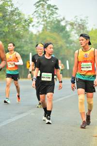 BIB: 25639, 27300
                            <button type="button" onclick="openModal(10255719)" class="btn btn-primary btn-sm float-right btn-popup" data-toggle="modal" data-target=".modal-high-quality">
                        <i class="fas fa-shopping-cart"></i> Add to Cart
                    </button>
                                            <button type="button" onclick="isThisMe(10255719, true)" class="btn btn-success btn-sm float-right btn-popup btn-isme hidden" data-toggle="tooltip" data-placement="bottom" title="นี่คือรูปของคุณใช่ไหม คลิกที่นี่เพื่อเอาเข้าอัลบั้ม">
                        <i class="fas fa-plus"></i> Add to album
                    </button>
                    <button type="button" onclick="isThisMe(10255719, false)" class="btn btn-warning btn-sm float-right btn-popup btn-isnotme hidden">
                        <i class="fas fa-ban"></i> Remove from album
                    </button>