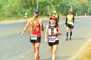 BIB: 41742, 40026
                            <button type="button" onclick="openModal(10258221)" class="btn btn-primary btn-sm float-right btn-popup" data-toggle="modal" data-target=".modal-high-quality">
                        <i class="fas fa-shopping-cart"></i> Add to Cart
                    </button>
                                            <button type="button" onclick="isThisMe(10258221, true)" class="btn btn-success btn-sm float-right btn-popup btn-isme hidden" data-toggle="tooltip" data-placement="bottom" title="นี่คือรูปของคุณใช่ไหม คลิกที่นี่เพื่อเอาเข้าอัลบั้ม">
                        <i class="fas fa-plus"></i> Add to album
                    </button>
                    <button type="button" onclick="isThisMe(10258221, false)" class="btn btn-warning btn-sm float-right btn-popup btn-isnotme hidden">
                        <i class="fas fa-ban"></i> Remove from album
                    </button>