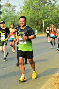 BIB: 47201
                            <button type="button" onclick="openModal(10253522)" class="btn btn-primary btn-sm float-right btn-popup" data-toggle="modal" data-target=".modal-high-quality">
                        <i class="fas fa-shopping-cart"></i> Add to Cart
                    </button>
                                            <button type="button" onclick="isThisMe(10253522, true)" class="btn btn-success btn-sm float-right btn-popup btn-isme hidden" data-toggle="tooltip" data-placement="bottom" title="นี่คือรูปของคุณใช่ไหม คลิกที่นี่เพื่อเอาเข้าอัลบั้ม">
                        <i class="fas fa-plus"></i> Add to album
                    </button>
                    <button type="button" onclick="isThisMe(10253522, false)" class="btn btn-warning btn-sm float-right btn-popup btn-isnotme hidden">
                        <i class="fas fa-ban"></i> Remove from album
                    </button>