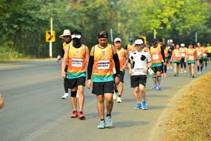 BIB: 46504
                            <button type="button" onclick="openModal(10257688)" class="btn btn-primary btn-sm float-right btn-popup" data-toggle="modal" data-target=".modal-high-quality">
                        <i class="fas fa-shopping-cart"></i> Add to Cart
                    </button>
                                            <button type="button" onclick="isThisMe(10257688, true)" class="btn btn-success btn-sm float-right btn-popup btn-isme hidden" data-toggle="tooltip" data-placement="bottom" title="นี่คือรูปของคุณใช่ไหม คลิกที่นี่เพื่อเอาเข้าอัลบั้ม">
                        <i class="fas fa-plus"></i> Add to album
                    </button>
                    <button type="button" onclick="isThisMe(10257688, false)" class="btn btn-warning btn-sm float-right btn-popup btn-isnotme hidden">
                        <i class="fas fa-ban"></i> Remove from album
                    </button>
