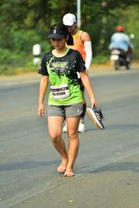 BIB: 47506
                            <button type="button" onclick="openModal(10257952)" class="btn btn-primary btn-sm float-right btn-popup" data-toggle="modal" data-target=".modal-high-quality">
                        <i class="fas fa-shopping-cart"></i> Add to Cart
                    </button>
                                            <button type="button" onclick="isThisMe(10257952, true)" class="btn btn-success btn-sm float-right btn-popup btn-isme hidden" data-toggle="tooltip" data-placement="bottom" title="นี่คือรูปของคุณใช่ไหม คลิกที่นี่เพื่อเอาเข้าอัลบั้ม">
                        <i class="fas fa-plus"></i> Add to album
                    </button>
                    <button type="button" onclick="isThisMe(10257952, false)" class="btn btn-warning btn-sm float-right btn-popup btn-isnotme hidden">
                        <i class="fas fa-ban"></i> Remove from album
                    </button>