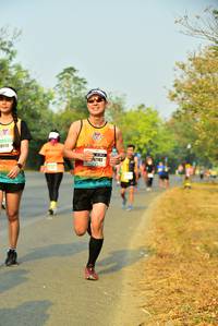 BIB: 0919, 702
                            <button type="button" onclick="openModal(10010989)" class="btn btn-primary btn-sm float-right btn-popup" data-toggle="modal" data-target=".modal-high-quality">
                        <i class="fas fa-shopping-cart"></i> Add to Cart
                    </button>
                                            <button type="button" onclick="isThisMe(10010989, true)" class="btn btn-success btn-sm float-right btn-popup btn-isme hidden" data-toggle="tooltip" data-placement="bottom" title="นี่คือรูปของคุณใช่ไหม คลิกที่นี่เพื่อเอาเข้าอัลบั้ม">
                        <i class="fas fa-plus"></i> Add to album
                    </button>
                    <button type="button" onclick="isThisMe(10010989, false)" class="btn btn-warning btn-sm float-right btn-popup btn-isnotme hidden">
                        <i class="fas fa-ban"></i> Remove from album
                    </button>