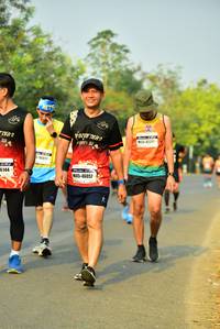 BIB: 4221, 46017, 6144, 46057
                            <button type="button" onclick="openModal(10013919)" class="btn btn-primary btn-sm float-right btn-popup" data-toggle="modal" data-target=".modal-high-quality">
                        <i class="fas fa-shopping-cart"></i> Add to Cart
                    </button>
                                            <button type="button" onclick="isThisMe(10013919, true)" class="btn btn-success btn-sm float-right btn-popup btn-isme hidden" data-toggle="tooltip" data-placement="bottom" title="นี่คือรูปของคุณใช่ไหม คลิกที่นี่เพื่อเอาเข้าอัลบั้ม">
                        <i class="fas fa-plus"></i> Add to album
                    </button>
                    <button type="button" onclick="isThisMe(10013919, false)" class="btn btn-warning btn-sm float-right btn-popup btn-isnotme hidden">
                        <i class="fas fa-ban"></i> Remove from album
                    </button>