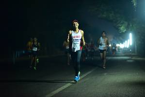 BIB: 4100
                            <button type="button" onclick="openModal(9947677)" class="btn btn-primary btn-sm float-right btn-popup" data-toggle="modal" data-target=".modal-high-quality">
                        <i class="fas fa-shopping-cart"></i> Add to Cart
                    </button>
                                            <button type="button" onclick="isThisMe(9947677, true)" class="btn btn-success btn-sm float-right btn-popup btn-isme hidden" data-toggle="tooltip" data-placement="bottom" title="นี่คือรูปของคุณใช่ไหม คลิกที่นี่เพื่อเอาเข้าอัลบั้ม">
                        <i class="fas fa-plus"></i> Add to album
                    </button>
                    <button type="button" onclick="isThisMe(9947677, false)" class="btn btn-warning btn-sm float-right btn-popup btn-isnotme hidden">
                        <i class="fas fa-ban"></i> Remove from album
                    </button>