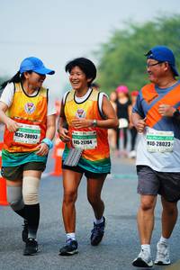 BIB: 28093, 21704, 28023
                            <button type="button" onclick="openModal(7937921)" class="btn btn-primary btn-sm float-right btn-popup" data-toggle="modal" data-target=".modal-high-quality">
                        <i class="fas fa-shopping-cart"></i> Add to Cart
                    </button>
                                            <button type="button" onclick="isThisMe(7937921, true)" class="btn btn-success btn-sm float-right btn-popup btn-isme hidden" data-toggle="tooltip" data-placement="bottom" title="นี่คือรูปของคุณใช่ไหม คลิกที่นี่เพื่อเอาเข้าอัลบั้ม">
                        <i class="fas fa-plus"></i> Add to album
                    </button>
                    <button type="button" onclick="isThisMe(7937921, false)" class="btn btn-warning btn-sm float-right btn-popup btn-isnotme hidden">
                        <i class="fas fa-ban"></i> Remove from album
                    </button>