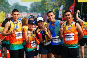 BIB: 41797, 45410, 40292
                            <button type="button" onclick="openModal(7953649)" class="btn btn-primary btn-sm float-right btn-popup" data-toggle="modal" data-target=".modal-high-quality">
                        <i class="fas fa-shopping-cart"></i> Add to Cart
                    </button>
                                            <button type="button" onclick="isThisMe(7953649, true)" class="btn btn-success btn-sm float-right btn-popup btn-isme hidden" data-toggle="tooltip" data-placement="bottom" title="นี่คือรูปของคุณใช่ไหม คลิกที่นี่เพื่อเอาเข้าอัลบั้ม">
                        <i class="fas fa-plus"></i> Add to album
                    </button>
                    <button type="button" onclick="isThisMe(7953649, false)" class="btn btn-warning btn-sm float-right btn-popup btn-isnotme hidden">
                        <i class="fas fa-ban"></i> Remove from album
                    </button>