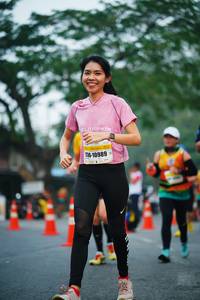 BIB: 10989
                            <button type="button" onclick="openModal(7551554)" class="btn btn-primary btn-sm float-right btn-popup" data-toggle="modal" data-target=".modal-high-quality">
                        <i class="fas fa-shopping-cart"></i> Add to Cart
                    </button>
                                            <button type="button" onclick="isThisMe(7551554, true)" class="btn btn-success btn-sm float-right btn-popup btn-isme hidden" data-toggle="tooltip" data-placement="bottom" title="นี่คือรูปของคุณใช่ไหม คลิกที่นี่เพื่อเอาเข้าอัลบั้ม">
                        <i class="fas fa-plus"></i> Add to album
                    </button>
                    <button type="button" onclick="isThisMe(7551554, false)" class="btn btn-warning btn-sm float-right btn-popup btn-isnotme hidden">
                        <i class="fas fa-ban"></i> Remove from album
                    </button>