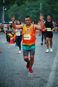 BIB: 17118
                            <button type="button" onclick="openModal(7577666)" class="btn btn-primary btn-sm float-right btn-popup" data-toggle="modal" data-target=".modal-high-quality">
                        <i class="fas fa-shopping-cart"></i> Add to Cart
                    </button>
                                            <button type="button" onclick="isThisMe(7577666, true)" class="btn btn-success btn-sm float-right btn-popup btn-isme hidden" data-toggle="tooltip" data-placement="bottom" title="นี่คือรูปของคุณใช่ไหม คลิกที่นี่เพื่อเอาเข้าอัลบั้ม">
                        <i class="fas fa-plus"></i> Add to album
                    </button>
                    <button type="button" onclick="isThisMe(7577666, false)" class="btn btn-warning btn-sm float-right btn-popup btn-isnotme hidden">
                        <i class="fas fa-ban"></i> Remove from album
                    </button>