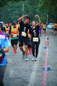 BIB: 819
                            <button type="button" onclick="openModal(7662516)" class="btn btn-primary btn-sm float-right btn-popup" data-toggle="modal" data-target=".modal-high-quality">
                        <i class="fas fa-shopping-cart"></i> Add to Cart
                    </button>
                                            <button type="button" onclick="isThisMe(7662516, true)" class="btn btn-success btn-sm float-right btn-popup btn-isme hidden" data-toggle="tooltip" data-placement="bottom" title="นี่คือรูปของคุณใช่ไหม คลิกที่นี่เพื่อเอาเข้าอัลบั้ม">
                        <i class="fas fa-plus"></i> Add to album
                    </button>
                    <button type="button" onclick="isThisMe(7662516, false)" class="btn btn-warning btn-sm float-right btn-popup btn-isnotme hidden">
                        <i class="fas fa-ban"></i> Remove from album
                    </button>