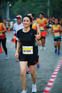 BIB: 10170
                            <button type="button" onclick="openModal(7658248)" class="btn btn-primary btn-sm float-right btn-popup" data-toggle="modal" data-target=".modal-high-quality">
                        <i class="fas fa-shopping-cart"></i> Add to Cart
                    </button>
                                            <button type="button" onclick="isThisMe(7658248, true)" class="btn btn-success btn-sm float-right btn-popup btn-isme hidden" data-toggle="tooltip" data-placement="bottom" title="นี่คือรูปของคุณใช่ไหม คลิกที่นี่เพื่อเอาเข้าอัลบั้ม">
                        <i class="fas fa-plus"></i> Add to album
                    </button>
                    <button type="button" onclick="isThisMe(7658248, false)" class="btn btn-warning btn-sm float-right btn-popup btn-isnotme hidden">
                        <i class="fas fa-ban"></i> Remove from album
                    </button>