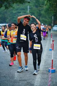 BIB: 81064, 125, 81059
                            <button type="button" onclick="openModal(7663109)" class="btn btn-primary btn-sm float-right btn-popup" data-toggle="modal" data-target=".modal-high-quality">
                        <i class="fas fa-shopping-cart"></i> Add to Cart
                    </button>
                                            <button type="button" onclick="isThisMe(7663109, true)" class="btn btn-success btn-sm float-right btn-popup btn-isme hidden" data-toggle="tooltip" data-placement="bottom" title="นี่คือรูปของคุณใช่ไหม คลิกที่นี่เพื่อเอาเข้าอัลบั้ม">
                        <i class="fas fa-plus"></i> Add to album
                    </button>
                    <button type="button" onclick="isThisMe(7663109, false)" class="btn btn-warning btn-sm float-right btn-popup btn-isnotme hidden">
                        <i class="fas fa-ban"></i> Remove from album
                    </button>