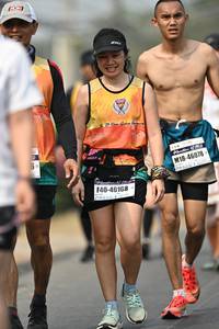 BIB: 46078, 46168
                            <button type="button" onclick="openModal(8518010)" class="btn btn-primary btn-sm float-right btn-popup" data-toggle="modal" data-target=".modal-high-quality">
                        <i class="fas fa-shopping-cart"></i> Add to Cart
                    </button>
                                            <button type="button" onclick="isThisMe(8518010, true)" class="btn btn-success btn-sm float-right btn-popup btn-isme hidden" data-toggle="tooltip" data-placement="bottom" title="นี่คือรูปของคุณใช่ไหม คลิกที่นี่เพื่อเอาเข้าอัลบั้ม">
                        <i class="fas fa-plus"></i> Add to album
                    </button>
                    <button type="button" onclick="isThisMe(8518010, false)" class="btn btn-warning btn-sm float-right btn-popup btn-isnotme hidden">
                        <i class="fas fa-ban"></i> Remove from album
                    </button>