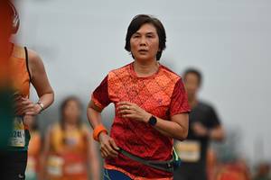 BIB: 5241
                            <button type="button" onclick="openModal(8085118)" class="btn btn-primary btn-sm float-right btn-popup" data-toggle="modal" data-target=".modal-high-quality">
                        <i class="fas fa-shopping-cart"></i> Add to Cart
                    </button>
                                            <button type="button" onclick="isThisMe(8085118, true)" class="btn btn-success btn-sm float-right btn-popup btn-isme hidden" data-toggle="tooltip" data-placement="bottom" title="นี่คือรูปของคุณใช่ไหม คลิกที่นี่เพื่อเอาเข้าอัลบั้ม">
                        <i class="fas fa-plus"></i> Add to album
                    </button>
                    <button type="button" onclick="isThisMe(8085118, false)" class="btn btn-warning btn-sm float-right btn-popup btn-isnotme hidden">
                        <i class="fas fa-ban"></i> Remove from album
                    </button>
