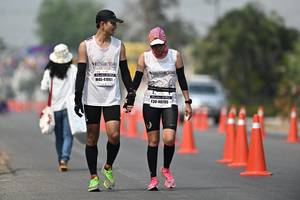 BIB: 41061, 40205
                            <button type="button" onclick="openModal(8527957)" class="btn btn-primary btn-sm float-right btn-popup" data-toggle="modal" data-target=".modal-high-quality">
                        <i class="fas fa-shopping-cart"></i> Add to Cart
                    </button>
                                            <button type="button" onclick="isThisMe(8527957, true)" class="btn btn-success btn-sm float-right btn-popup btn-isme hidden" data-toggle="tooltip" data-placement="bottom" title="นี่คือรูปของคุณใช่ไหม คลิกที่นี่เพื่อเอาเข้าอัลบั้ม">
                        <i class="fas fa-plus"></i> Add to album
                    </button>
                    <button type="button" onclick="isThisMe(8527957, false)" class="btn btn-warning btn-sm float-right btn-popup btn-isnotme hidden">
                        <i class="fas fa-ban"></i> Remove from album
                    </button>