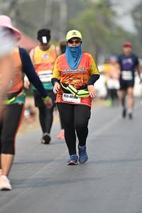 BIB: 40180
                            <button type="button" onclick="openModal(8526475)" class="btn btn-primary btn-sm float-right btn-popup" data-toggle="modal" data-target=".modal-high-quality">
                        <i class="fas fa-shopping-cart"></i> Add to Cart
                    </button>
                                            <button type="button" onclick="isThisMe(8526475, true)" class="btn btn-success btn-sm float-right btn-popup btn-isme hidden" data-toggle="tooltip" data-placement="bottom" title="นี่คือรูปของคุณใช่ไหม คลิกที่นี่เพื่อเอาเข้าอัลบั้ม">
                        <i class="fas fa-plus"></i> Add to album
                    </button>
                    <button type="button" onclick="isThisMe(8526475, false)" class="btn btn-warning btn-sm float-right btn-popup btn-isnotme hidden">
                        <i class="fas fa-ban"></i> Remove from album
                    </button>