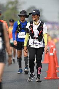 BIB: 147637
                            <button type="button" onclick="openModal(8517125)" class="btn btn-primary btn-sm float-right btn-popup" data-toggle="modal" data-target=".modal-high-quality">
                        <i class="fas fa-shopping-cart"></i> Add to Cart
                    </button>
                                            <button type="button" onclick="isThisMe(8517125, true)" class="btn btn-success btn-sm float-right btn-popup btn-isme hidden" data-toggle="tooltip" data-placement="bottom" title="นี่คือรูปของคุณใช่ไหม คลิกที่นี่เพื่อเอาเข้าอัลบั้ม">
                        <i class="fas fa-plus"></i> Add to album
                    </button>
                    <button type="button" onclick="isThisMe(8517125, false)" class="btn btn-warning btn-sm float-right btn-popup btn-isnotme hidden">
                        <i class="fas fa-ban"></i> Remove from album
                    </button>