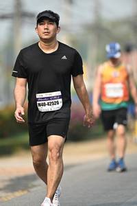 BIB: 12195, 42526
                            <button type="button" onclick="openModal(8480238)" class="btn btn-primary btn-sm float-right btn-popup" data-toggle="modal" data-target=".modal-high-quality">
                        <i class="fas fa-shopping-cart"></i> Add to Cart
                    </button>
                                            <button type="button" onclick="isThisMe(8480238, true)" class="btn btn-success btn-sm float-right btn-popup btn-isme hidden" data-toggle="tooltip" data-placement="bottom" title="นี่คือรูปของคุณใช่ไหม คลิกที่นี่เพื่อเอาเข้าอัลบั้ม">
                        <i class="fas fa-plus"></i> Add to album
                    </button>
                    <button type="button" onclick="isThisMe(8480238, false)" class="btn btn-warning btn-sm float-right btn-popup btn-isnotme hidden">
                        <i class="fas fa-ban"></i> Remove from album
                    </button>