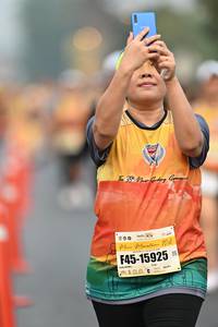 BIB: 102, 15925
                            <button type="button" onclick="openModal(8009824)" class="btn btn-primary btn-sm float-right btn-popup" data-toggle="modal" data-target=".modal-high-quality">
                        <i class="fas fa-shopping-cart"></i> Add to Cart
                    </button>
                                            <button type="button" onclick="isThisMe(8009824, true)" class="btn btn-success btn-sm float-right btn-popup btn-isme hidden" data-toggle="tooltip" data-placement="bottom" title="นี่คือรูปของคุณใช่ไหม คลิกที่นี่เพื่อเอาเข้าอัลบั้ม">
                        <i class="fas fa-plus"></i> Add to album
                    </button>
                    <button type="button" onclick="isThisMe(8009824, false)" class="btn btn-warning btn-sm float-right btn-popup btn-isnotme hidden">
                        <i class="fas fa-ban"></i> Remove from album
                    </button>