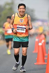 BIB: 1219, 40725
                            <button type="button" onclick="openModal(8480873)" class="btn btn-primary btn-sm float-right btn-popup" data-toggle="modal" data-target=".modal-high-quality">
                        <i class="fas fa-shopping-cart"></i> Add to Cart
                    </button>
                                            <button type="button" onclick="isThisMe(8480873, true)" class="btn btn-success btn-sm float-right btn-popup btn-isme hidden" data-toggle="tooltip" data-placement="bottom" title="นี่คือรูปของคุณใช่ไหม คลิกที่นี่เพื่อเอาเข้าอัลบั้ม">
                        <i class="fas fa-plus"></i> Add to album
                    </button>
                    <button type="button" onclick="isThisMe(8480873, false)" class="btn btn-warning btn-sm float-right btn-popup btn-isnotme hidden">
                        <i class="fas fa-ban"></i> Remove from album
                    </button>