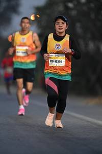 BIB: 10390
                            <button type="button" onclick="openModal(7934308)" class="btn btn-primary btn-sm float-right btn-popup" data-toggle="modal" data-target=".modal-high-quality">
                        <i class="fas fa-shopping-cart"></i> Add to Cart
                    </button>
                                            <button type="button" onclick="isThisMe(7934308, true)" class="btn btn-success btn-sm float-right btn-popup btn-isme hidden" data-toggle="tooltip" data-placement="bottom" title="นี่คือรูปของคุณใช่ไหม คลิกที่นี่เพื่อเอาเข้าอัลบั้ม">
                        <i class="fas fa-plus"></i> Add to album
                    </button>
                    <button type="button" onclick="isThisMe(7934308, false)" class="btn btn-warning btn-sm float-right btn-popup btn-isnotme hidden">
                        <i class="fas fa-ban"></i> Remove from album
                    </button>