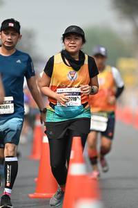 BIB: 42192, 9719, 47601
                            <button type="button" onclick="openModal(8516688)" class="btn btn-primary btn-sm float-right btn-popup" data-toggle="modal" data-target=".modal-high-quality">
                        <i class="fas fa-shopping-cart"></i> Add to Cart
                    </button>
                                            <button type="button" onclick="isThisMe(8516688, true)" class="btn btn-success btn-sm float-right btn-popup btn-isme hidden" data-toggle="tooltip" data-placement="bottom" title="นี่คือรูปของคุณใช่ไหม คลิกที่นี่เพื่อเอาเข้าอัลบั้ม">
                        <i class="fas fa-plus"></i> Add to album
                    </button>
                    <button type="button" onclick="isThisMe(8516688, false)" class="btn btn-warning btn-sm float-right btn-popup btn-isnotme hidden">
                        <i class="fas fa-ban"></i> Remove from album
                    </button>