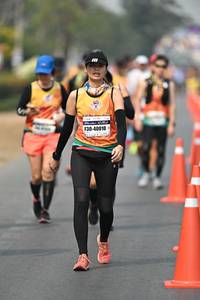 BIB: 40010
                            <button type="button" onclick="openModal(8504135)" class="btn btn-primary btn-sm float-right btn-popup" data-toggle="modal" data-target=".modal-high-quality">
                        <i class="fas fa-shopping-cart"></i> Add to Cart
                    </button>
                                            <button type="button" onclick="isThisMe(8504135, true)" class="btn btn-success btn-sm float-right btn-popup btn-isme hidden" data-toggle="tooltip" data-placement="bottom" title="นี่คือรูปของคุณใช่ไหม คลิกที่นี่เพื่อเอาเข้าอัลบั้ม">
                        <i class="fas fa-plus"></i> Add to album
                    </button>
                    <button type="button" onclick="isThisMe(8504135, false)" class="btn btn-warning btn-sm float-right btn-popup btn-isnotme hidden">
                        <i class="fas fa-ban"></i> Remove from album
                    </button>