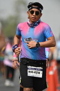 BIB: 421952, 41219
                            <button type="button" onclick="openModal(8516978)" class="btn btn-primary btn-sm float-right btn-popup" data-toggle="modal" data-target=".modal-high-quality">
                        <i class="fas fa-shopping-cart"></i> Add to Cart
                    </button>
                                            <button type="button" onclick="isThisMe(8516978, true)" class="btn btn-success btn-sm float-right btn-popup btn-isme hidden" data-toggle="tooltip" data-placement="bottom" title="นี่คือรูปของคุณใช่ไหม คลิกที่นี่เพื่อเอาเข้าอัลบั้ม">
                        <i class="fas fa-plus"></i> Add to album
                    </button>
                    <button type="button" onclick="isThisMe(8516978, false)" class="btn btn-warning btn-sm float-right btn-popup btn-isnotme hidden">
                        <i class="fas fa-ban"></i> Remove from album
                    </button>