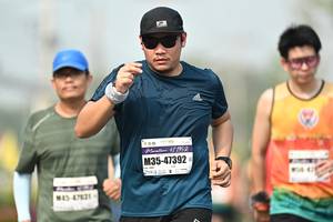 BIB: 42195, 47392, 431
                            <button type="button" onclick="openModal(8467879)" class="btn btn-primary btn-sm float-right btn-popup" data-toggle="modal" data-target=".modal-high-quality">
                        <i class="fas fa-shopping-cart"></i> Add to Cart
                    </button>
                                            <button type="button" onclick="isThisMe(8467879, true)" class="btn btn-success btn-sm float-right btn-popup btn-isme hidden" data-toggle="tooltip" data-placement="bottom" title="นี่คือรูปของคุณใช่ไหม คลิกที่นี่เพื่อเอาเข้าอัลบั้ม">
                        <i class="fas fa-plus"></i> Add to album
                    </button>
                    <button type="button" onclick="isThisMe(8467879, false)" class="btn btn-warning btn-sm float-right btn-popup btn-isnotme hidden">
                        <i class="fas fa-ban"></i> Remove from album
                    </button>
