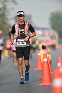 BIB: 300, 47942
                            <button type="button" onclick="openModal(8377187)" class="btn btn-primary btn-sm float-right btn-popup" data-toggle="modal" data-target=".modal-high-quality">
                        <i class="fas fa-shopping-cart"></i> Add to Cart
                    </button>
                                            <button type="button" onclick="isThisMe(8377187, true)" class="btn btn-success btn-sm float-right btn-popup btn-isme hidden" data-toggle="tooltip" data-placement="bottom" title="นี่คือรูปของคุณใช่ไหม คลิกที่นี่เพื่อเอาเข้าอัลบั้ม">
                        <i class="fas fa-plus"></i> Add to album
                    </button>
                    <button type="button" onclick="isThisMe(8377187, false)" class="btn btn-warning btn-sm float-right btn-popup btn-isnotme hidden">
                        <i class="fas fa-ban"></i> Remove from album
                    </button>