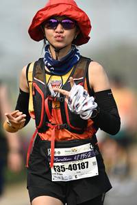 BIB: 42195, 40187
                            <button type="button" onclick="openModal(8502660)" class="btn btn-primary btn-sm float-right btn-popup" data-toggle="modal" data-target=".modal-high-quality">
                        <i class="fas fa-shopping-cart"></i> Add to Cart
                    </button>
                                            <button type="button" onclick="isThisMe(8502660, true)" class="btn btn-success btn-sm float-right btn-popup btn-isme hidden" data-toggle="tooltip" data-placement="bottom" title="นี่คือรูปของคุณใช่ไหม คลิกที่นี่เพื่อเอาเข้าอัลบั้ม">
                        <i class="fas fa-plus"></i> Add to album
                    </button>
                    <button type="button" onclick="isThisMe(8502660, false)" class="btn btn-warning btn-sm float-right btn-popup btn-isnotme hidden">
                        <i class="fas fa-ban"></i> Remove from album
                    </button>