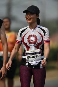 BIB: 42195, 41095
                            <button type="button" onclick="openModal(8519165)" class="btn btn-primary btn-sm float-right btn-popup" data-toggle="modal" data-target=".modal-high-quality">
                        <i class="fas fa-shopping-cart"></i> Add to Cart
                    </button>
                                            <button type="button" onclick="isThisMe(8519165, true)" class="btn btn-success btn-sm float-right btn-popup btn-isme hidden" data-toggle="tooltip" data-placement="bottom" title="นี่คือรูปของคุณใช่ไหม คลิกที่นี่เพื่อเอาเข้าอัลบั้ม">
                        <i class="fas fa-plus"></i> Add to album
                    </button>
                    <button type="button" onclick="isThisMe(8519165, false)" class="btn btn-warning btn-sm float-right btn-popup btn-isnotme hidden">
                        <i class="fas fa-ban"></i> Remove from album
                    </button>