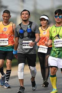 BIB: 42164, 4170, 40101
                            <button type="button" onclick="openModal(8468514)" class="btn btn-primary btn-sm float-right btn-popup" data-toggle="modal" data-target=".modal-high-quality">
                        <i class="fas fa-shopping-cart"></i> Add to Cart
                    </button>
                                            <button type="button" onclick="isThisMe(8468514, true)" class="btn btn-success btn-sm float-right btn-popup btn-isme hidden" data-toggle="tooltip" data-placement="bottom" title="นี่คือรูปของคุณใช่ไหม คลิกที่นี่เพื่อเอาเข้าอัลบั้ม">
                        <i class="fas fa-plus"></i> Add to album
                    </button>
                    <button type="button" onclick="isThisMe(8468514, false)" class="btn btn-warning btn-sm float-right btn-popup btn-isnotme hidden">
                        <i class="fas fa-ban"></i> Remove from album
                    </button>